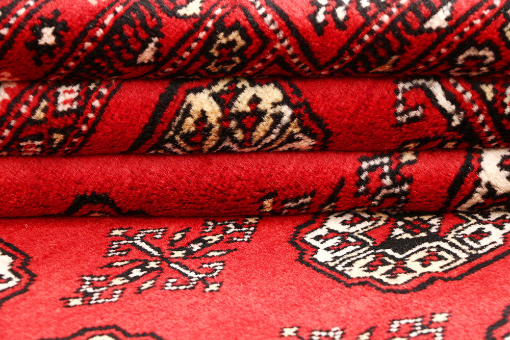 Red Bokhara 4' 6 x 7' 2 - No. 60693 - ALRUG Rug Store