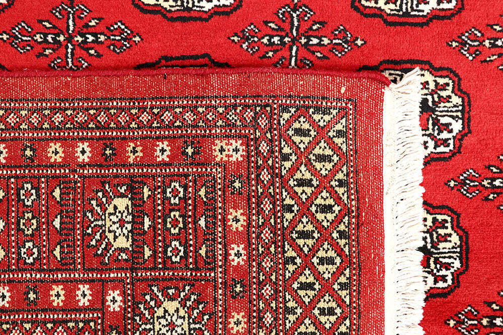Red Bokhara 4' 6 x 7' 2 - No. 60693 - ALRUG Rug Store