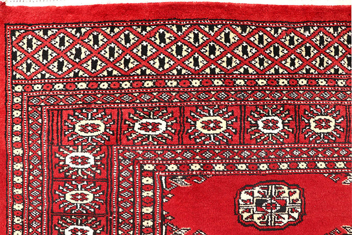 Red Bokhara 4' 5 x 6' 4 - No. 60698 - ALRUG Rug Store