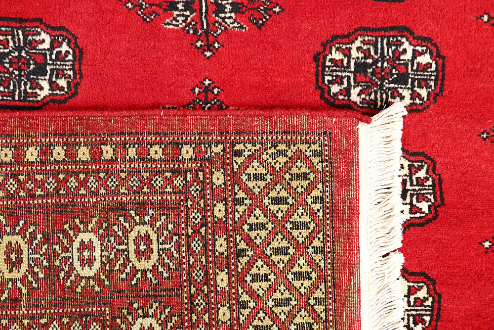 Red Bokhara 4' 5 x 6' 4 - No. 60698 - ALRUG Rug Store