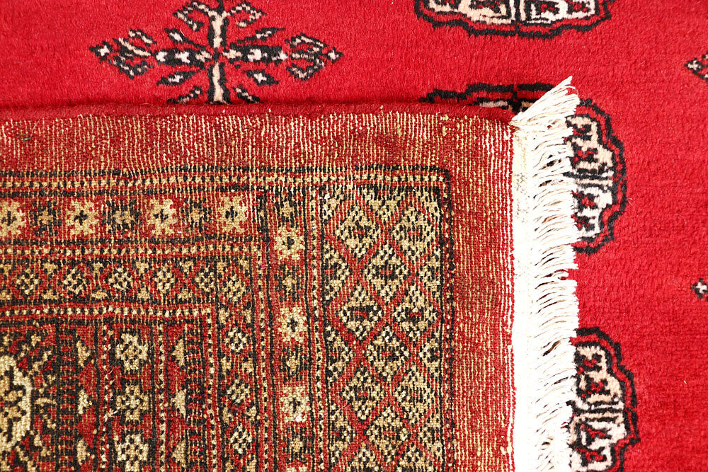 Red Bokhara 4' 6 x 6' 6 - No. 60711 - ALRUG Rug Store