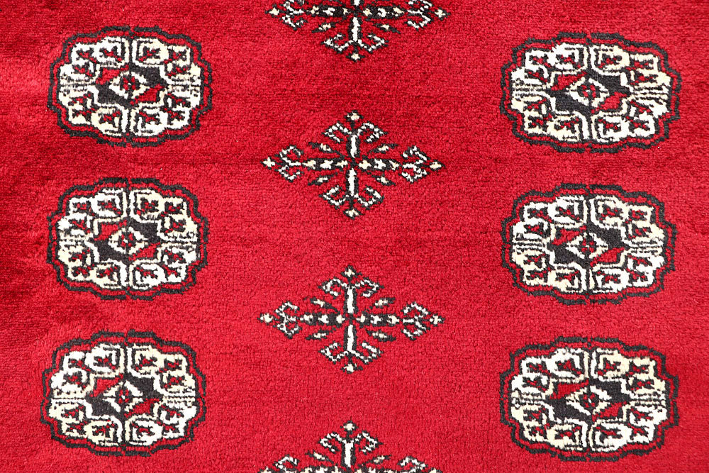 Red Bokhara 4' 6 x 6' 8 - No. 60716 - ALRUG Rug Store
