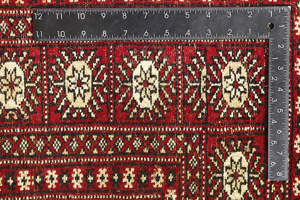 Red Bokhara 4' 6 x 6' 4 - No. 60725 - ALRUG Rug Store