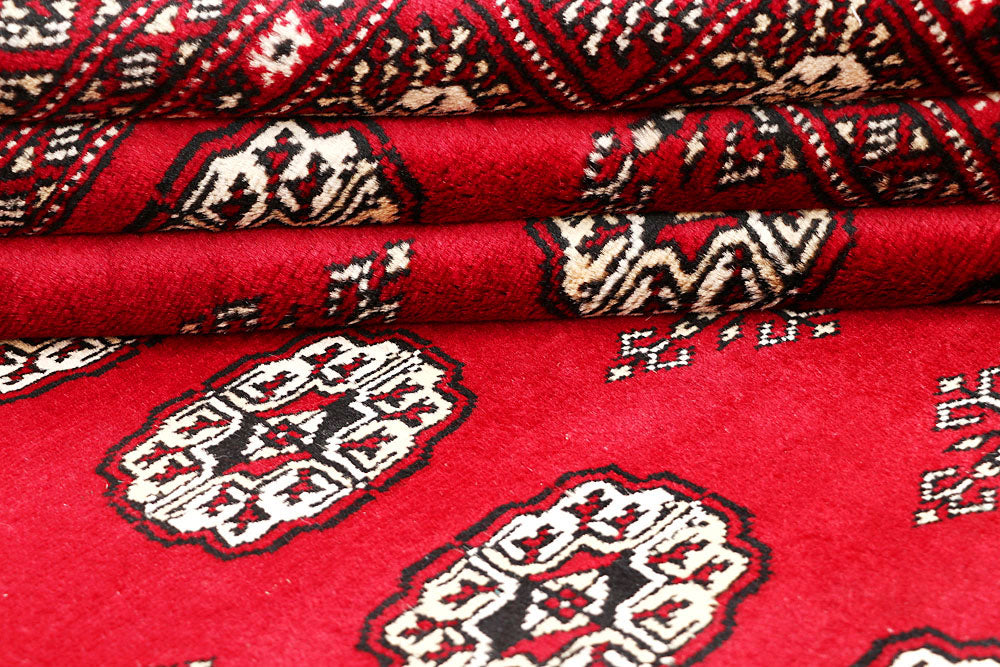 Red Bokhara 4' 6 x 7' - No. 60730 - ALRUG Rug Store