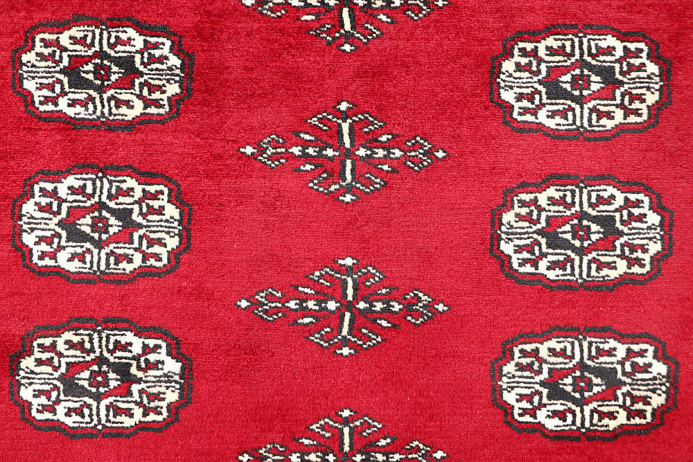 Red Bokhara 4' 6 x 6' - No. 60731 - ALRUG Rug Store