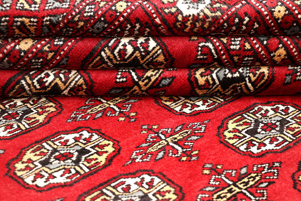 Red Bokhara 4' 5 x 6' 8 - No. 60736 - ALRUG Rug Store