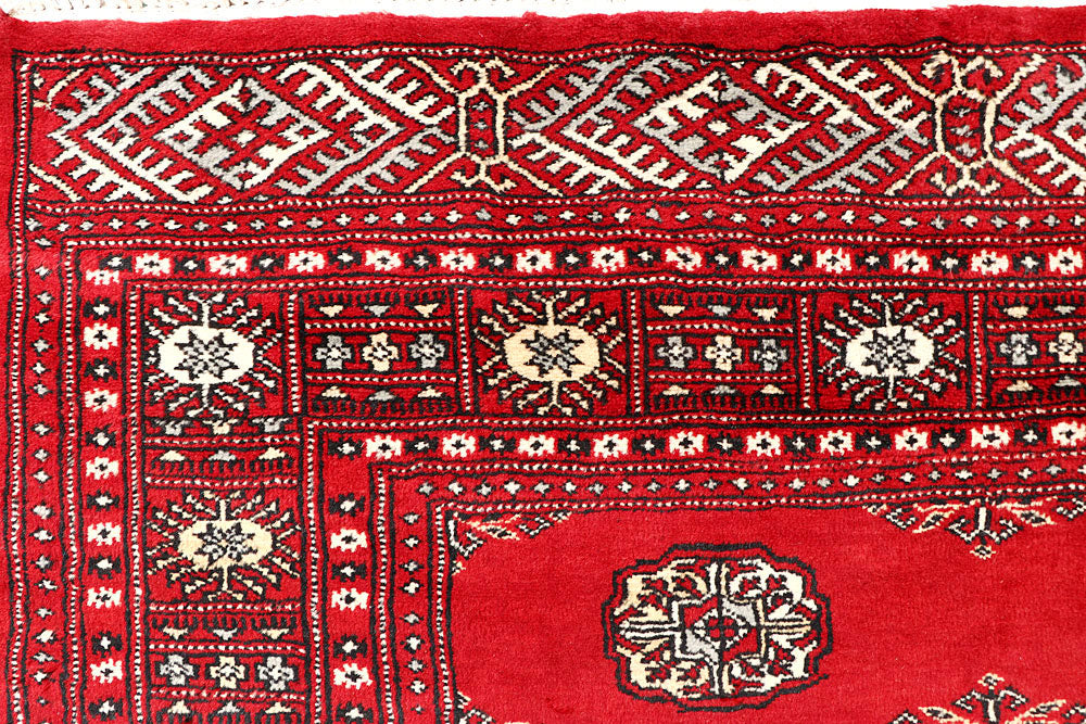 Red Bokhara 4' 6 x 7' 7 - No. 60761 - ALRUG Rug Store