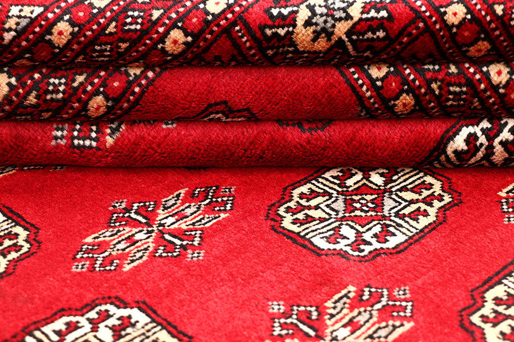 Red Bokhara 6' 6 x 7' 1 - No. 60800 - ALRUG Rug Store
