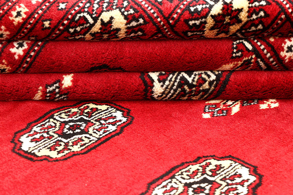 Red Bokhara 6' 8 x 6' 10 - No. 60824 - ALRUG Rug Store