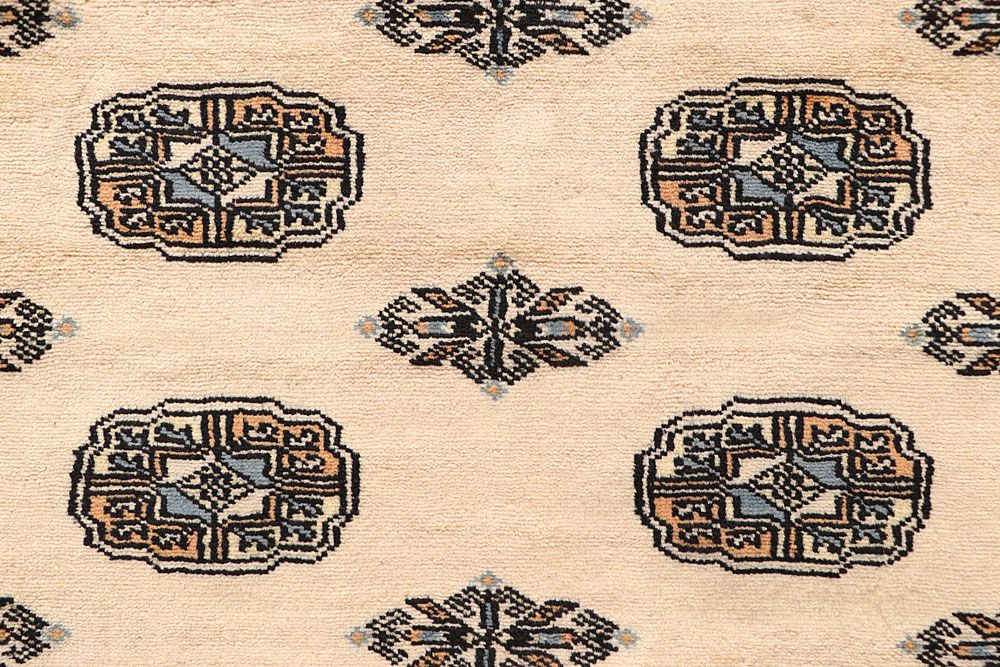 Bokhara 6' 6 x 6' 7 - No. 60831 - ALRUG Rug Store