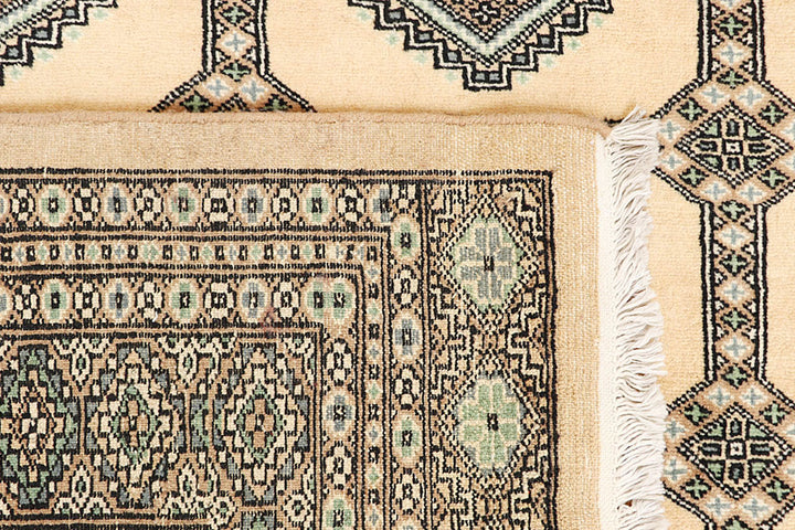 Navajo White Jaldar 6' 7 x 7' 1 - No. 60842 - ALRUG Rug Store