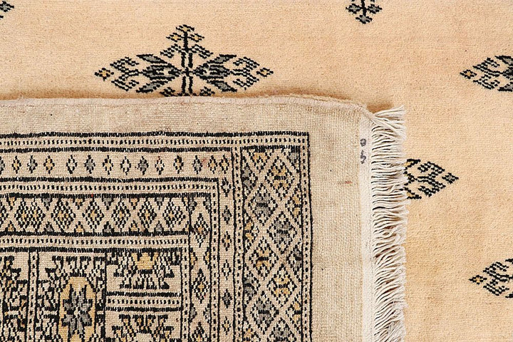 Butterfly 6' 6 x 6' 8 - No. 60845 - ALRUG Rug Store