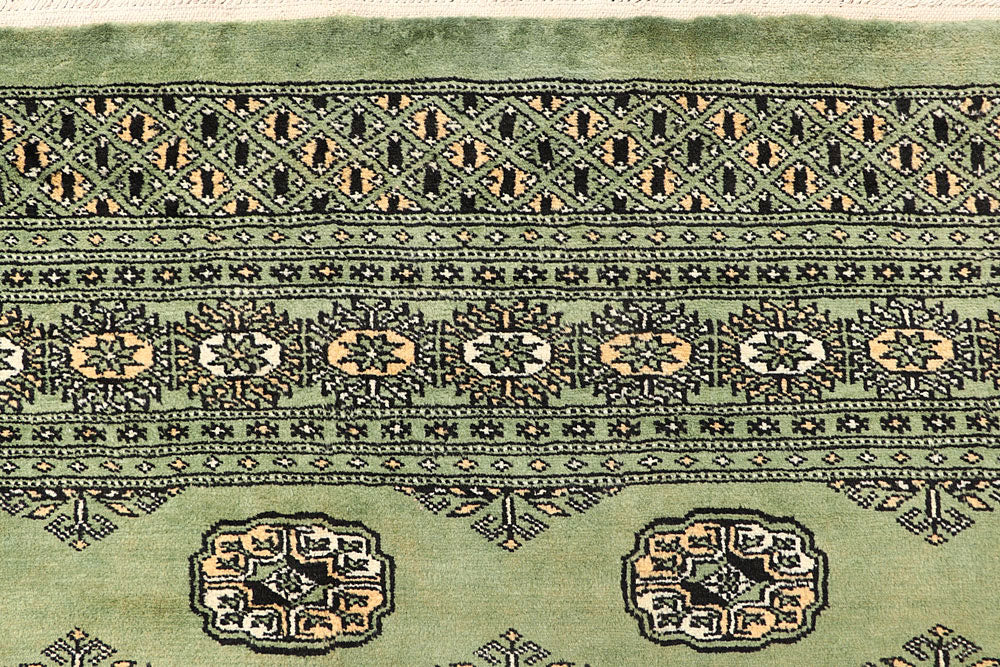 Olivedrab Bokhara 6' 9 x 7' - No. 60849 - ALRUG Rug Store
