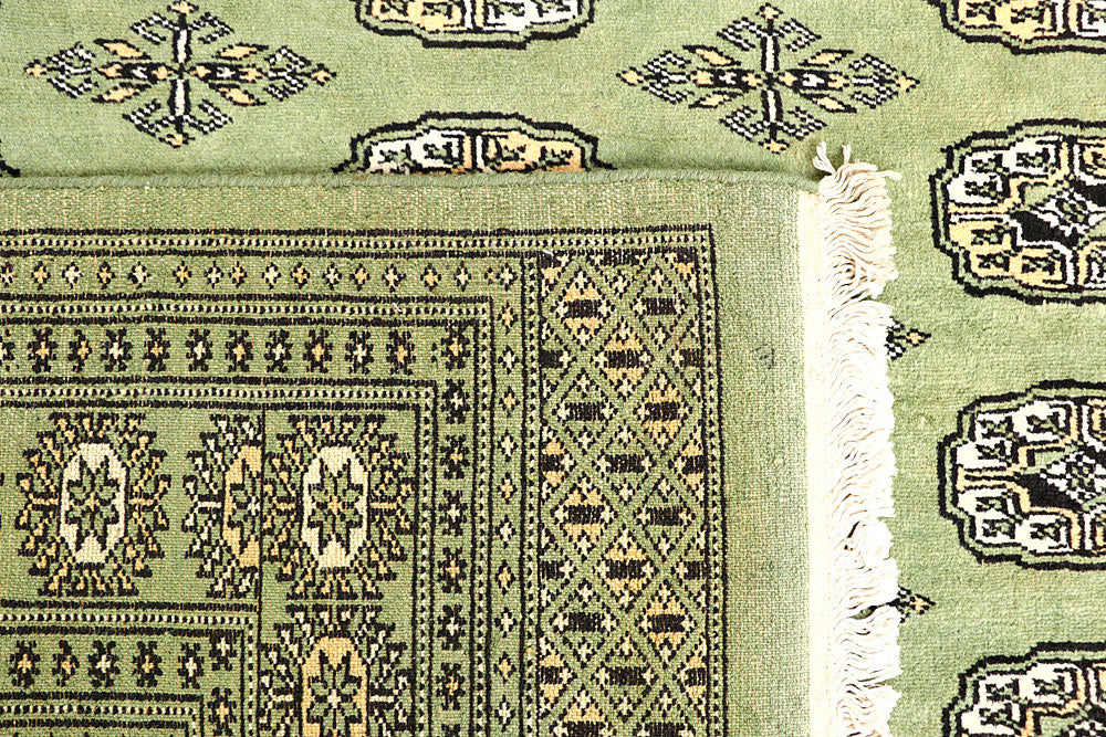 Olivedrab Bokhara 6' 9 x 7' - No. 60849 - ALRUG Rug Store