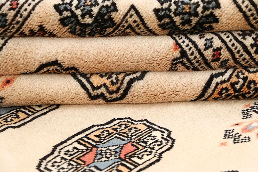 Bokhara 6' 9 x 6' 9 - No. 60871 - ALRUG Rug Store