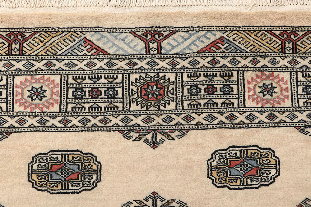 Cornsilk Bokhara 4' 2 x 6' - No. 60875 - ALRUG Rug Store