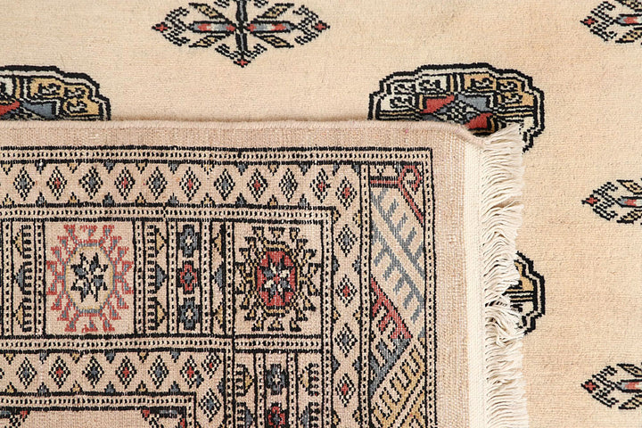 Cornsilk Bokhara 4' 2 x 6' - No. 60875 - ALRUG Rug Store