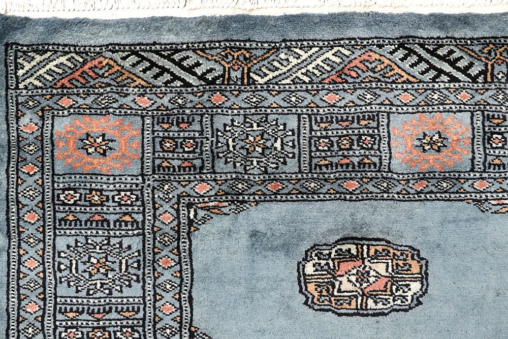 Light Slate Grey Bokhara 4' x 5' 10 - No. 60885 - ALRUG Rug Store