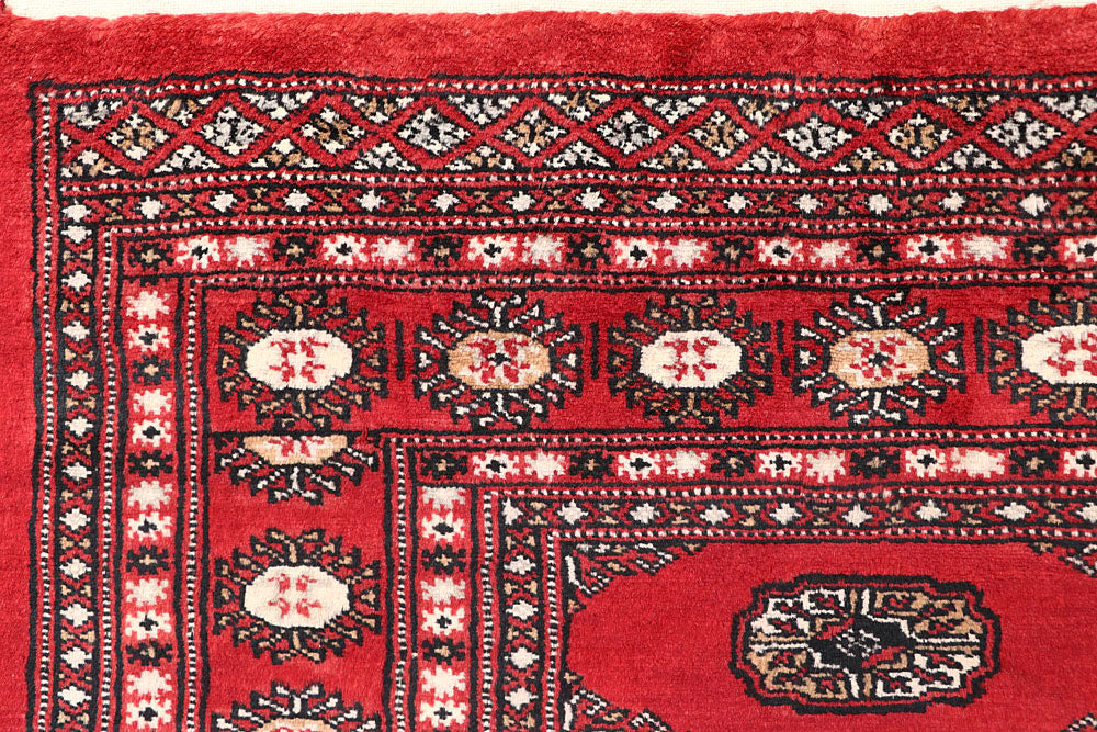 Red Bokhara 4' 2 x 5' 9 - No. 60901 - ALRUG Rug Store
