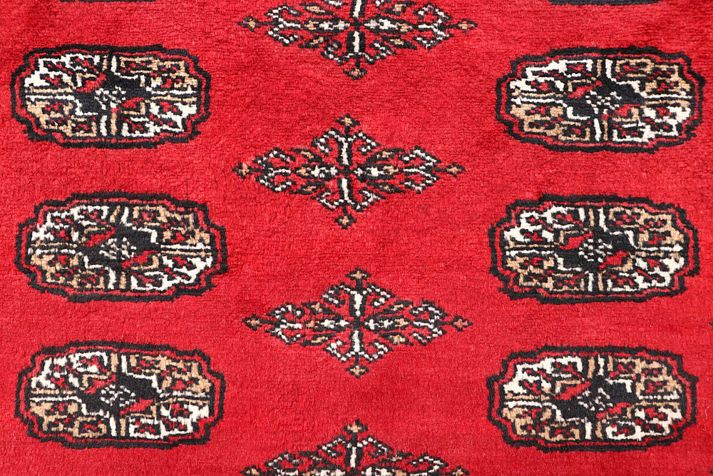 Red Bokhara 4' 2 x 5' 9 - No. 60901 - ALRUG Rug Store