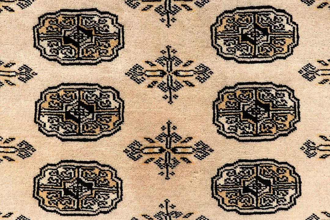 Bisque Bokhara 4' 2 x 6' 5 - No. 61012