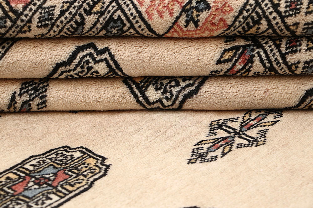 Bisque Bokhara 4' x 6' 1 - No. 61019 - ALRUG Rug Store