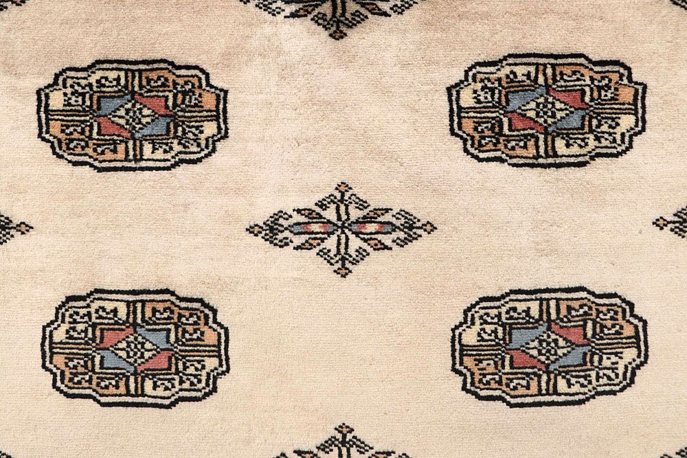 Bokhara 4' 3 x 6' 6 - No. 61025 - ALRUG Rug Store