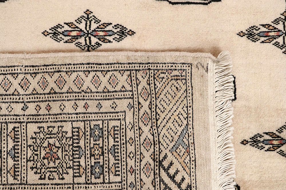 Bokhara 4' 3 x 6' 6 - No. 61025 - ALRUG Rug Store