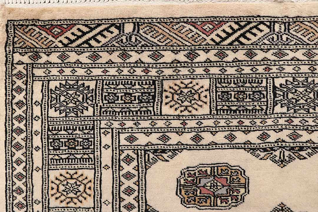 Bisque Bokhara 4' x 6' 2 - No. 61026