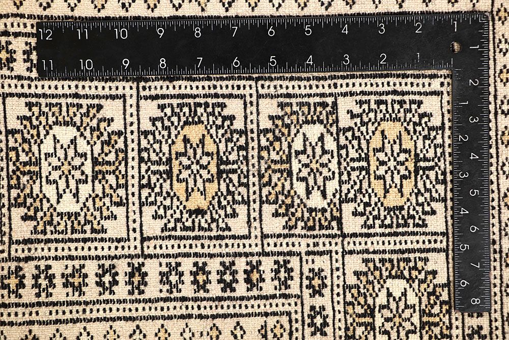 Bokhara 4' 1 x 6' 5 - No. 61032 - ALRUG Rug Store