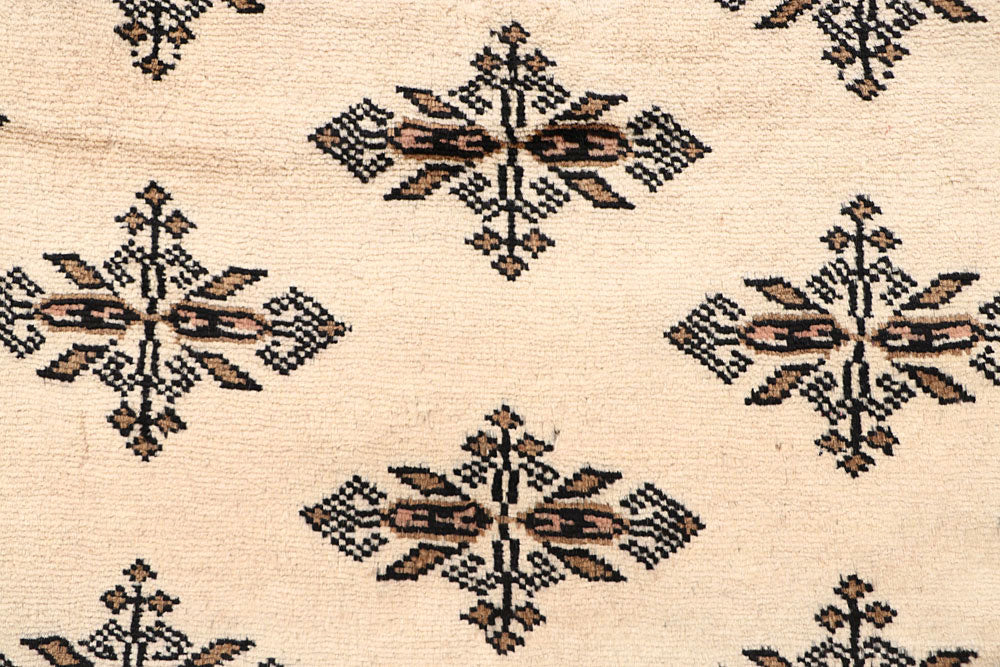 Cornsilk Butterfly 4' 2 x 6' 11 - No. 61036 - ALRUG Rug Store