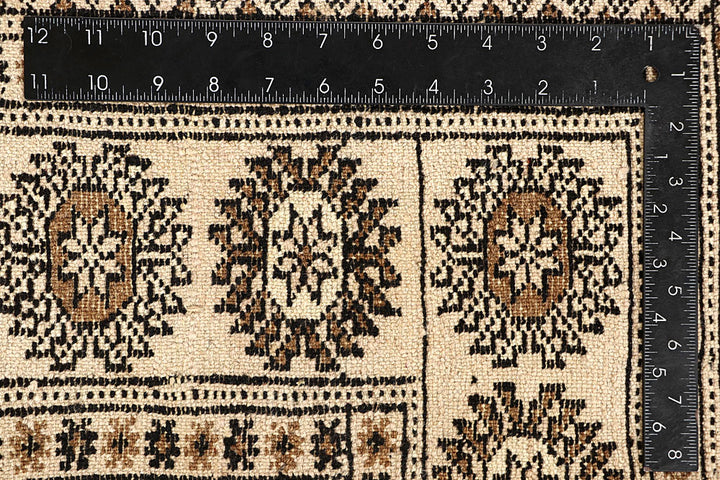 Cornsilk Butterfly 4' 2 x 6' 11 - No. 61036 - ALRUG Rug Store
