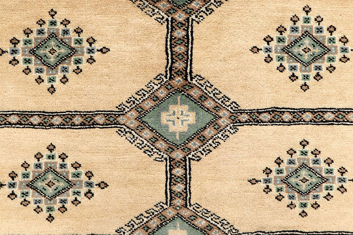 Cornsilk Jaldar 4'  2" x 5'  10" - No. QA17002