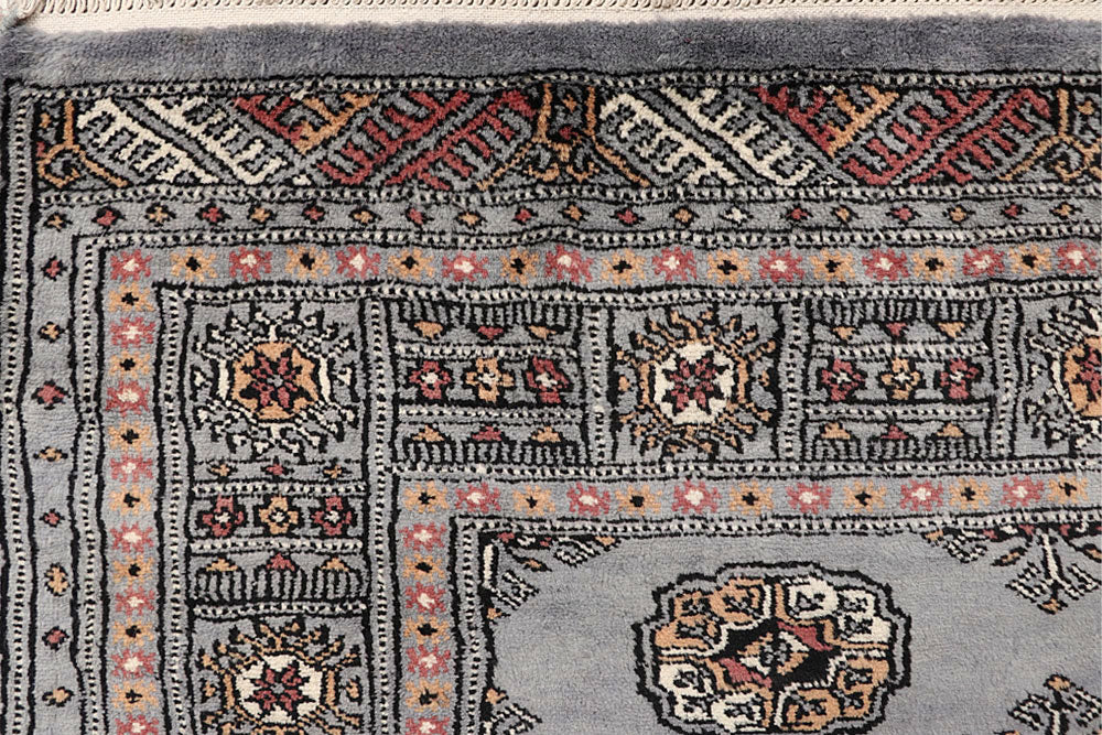 Light Grey Bokhara 4' 1 x 6' 7 - No. 61059 - ALRUG Rug Store