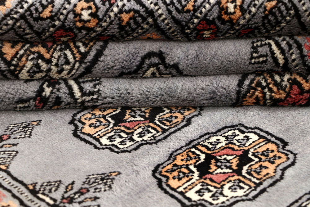 Light Grey Bokhara 4' 1 x 6' 7 - No. 61059 - ALRUG Rug Store