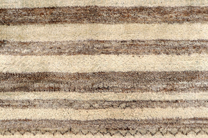 Bisque Gabbeh 2' 7 x 11' 7 - No. 61090 - ALRUG Rug Store