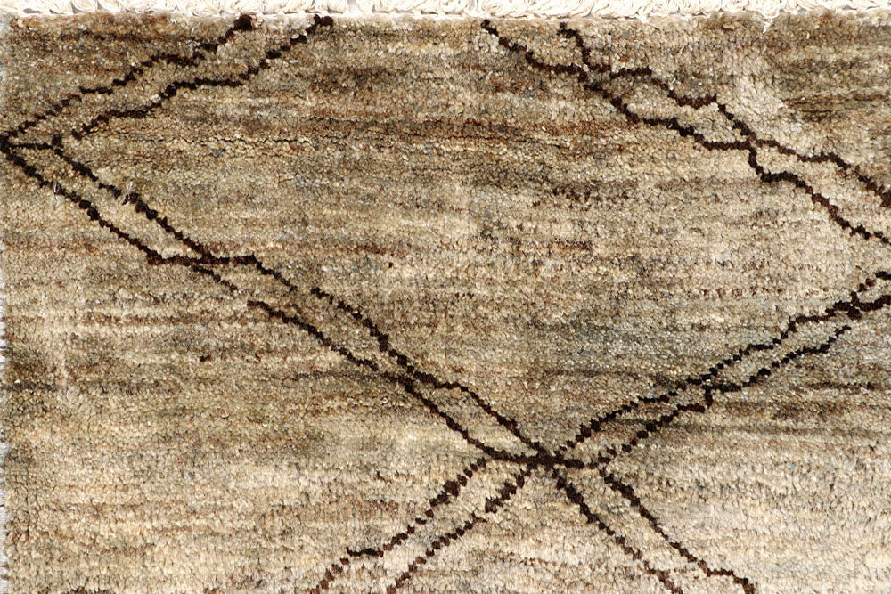 Tan Gabbeh 2' 6 x 16' 10 - No. 61091 - ALRUG Rug Store