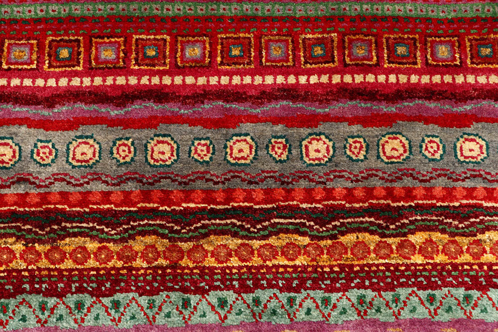 Multi Colored Gabbeh 2' 7 x 10' 1 - No. 61097 - ALRUG Rug Store