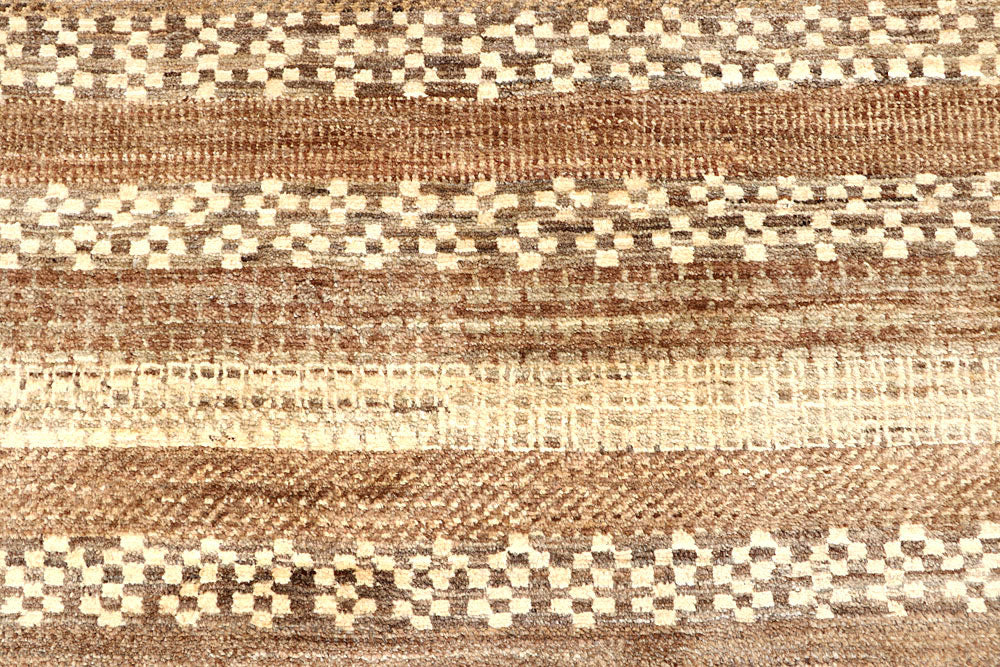 Tan Gabbeh 4' 1 x 10' 2 - No. 61108 - ALRUG Rug Store