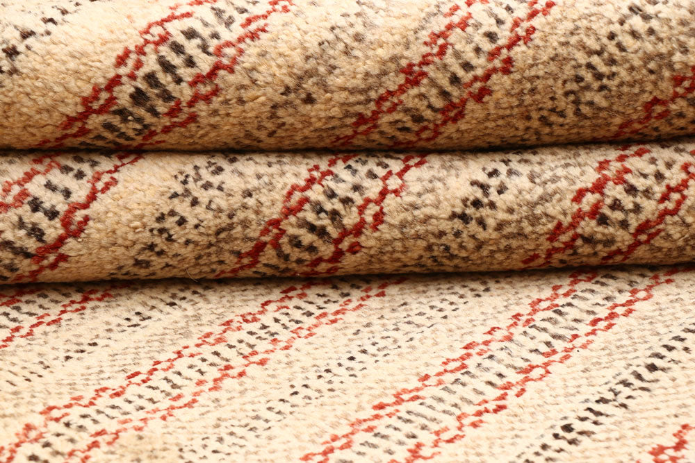 Bisque Gabbeh 5' 3 x 7' 9 - No. 61130 - ALRUG Rug Store