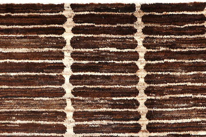 Saddle Brown Gabbeh 6' x 9' 6 - No. 61135 - ALRUG Rug Store