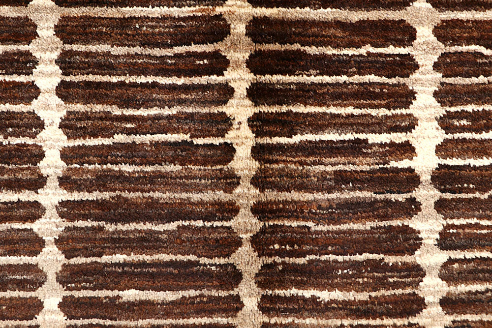 Saddle Brown Gabbeh 6' x 9' 6 - No. 61135 - ALRUG Rug Store