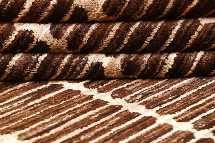 Saddle Brown Gabbeh 6' x 9' 6 - No. 61135 - ALRUG Rug Store