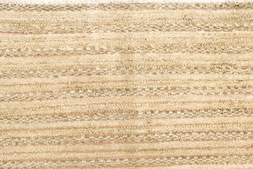 Tan Gabbeh 5' 6 x 8' 3 - No. 61148 - ALRUG Rug Store