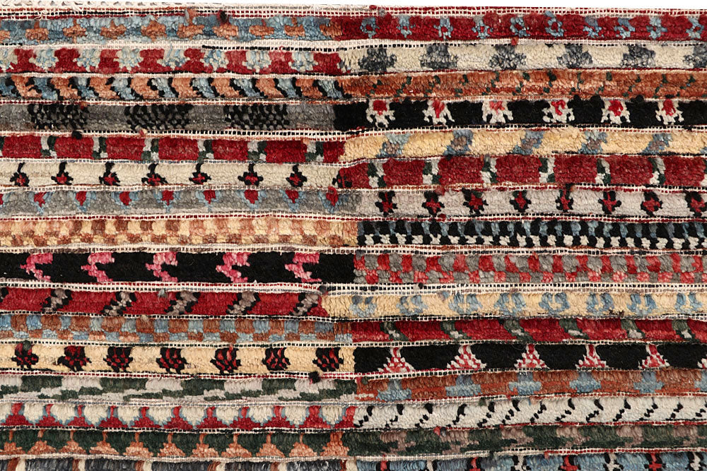 Multi Colored Gabbeh 5' 4 x 7' 9 - No. 61150 - ALRUG Rug Store