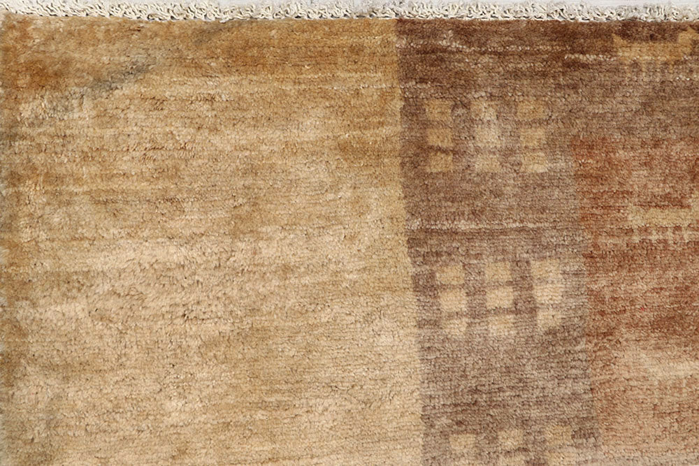 Tan Gabbeh 4' 8 x 6' 4 - No. 61164 - ALRUG Rug Store