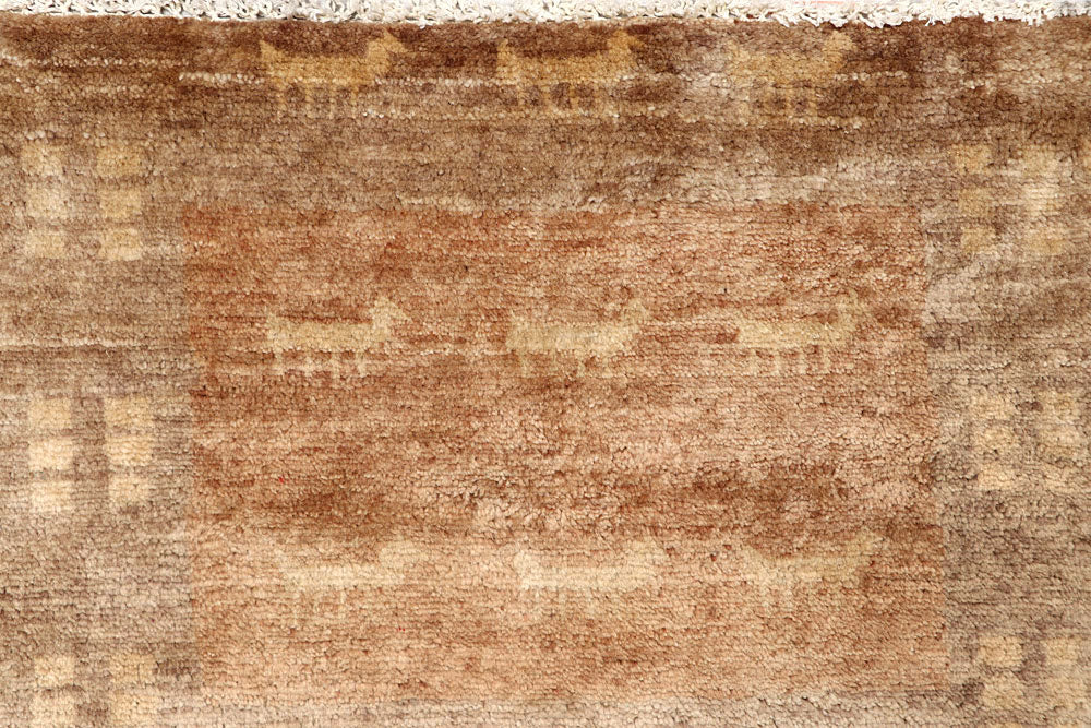 Tan Gabbeh 4' 8 x 6' 4 - No. 61164 - ALRUG Rug Store