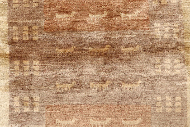 Tan Gabbeh 4' 8 x 6' 4 - No. 61164 - ALRUG Rug Store