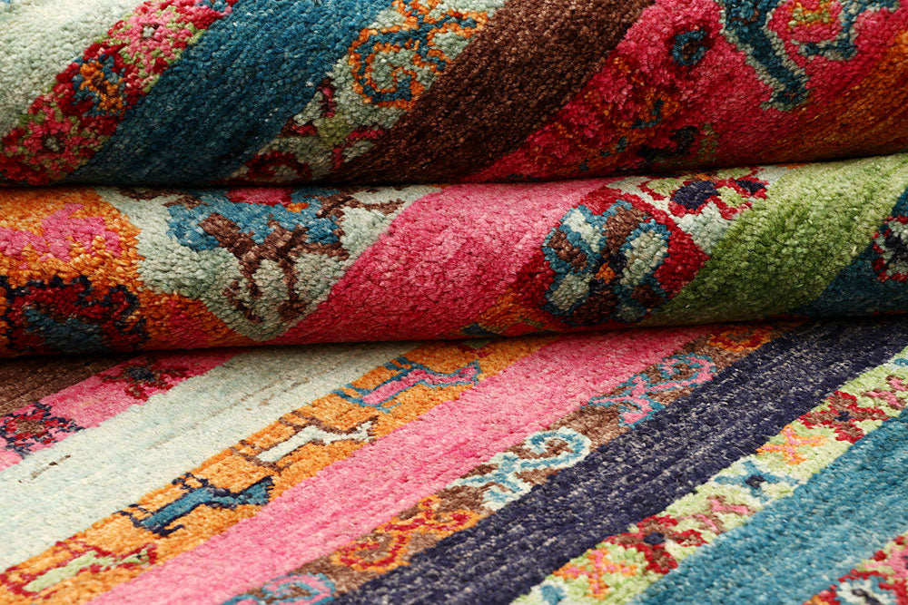 Multi Colored Gabbeh 5' 9 x 8' 6 - No. 61185 - ALRUG Rug Store