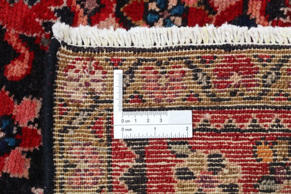 Hamadan 6’ 11” x 9’ 11” - No. AV21228